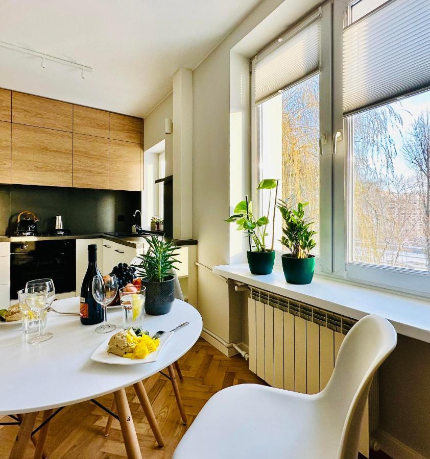 Eastside Apartment Warschau